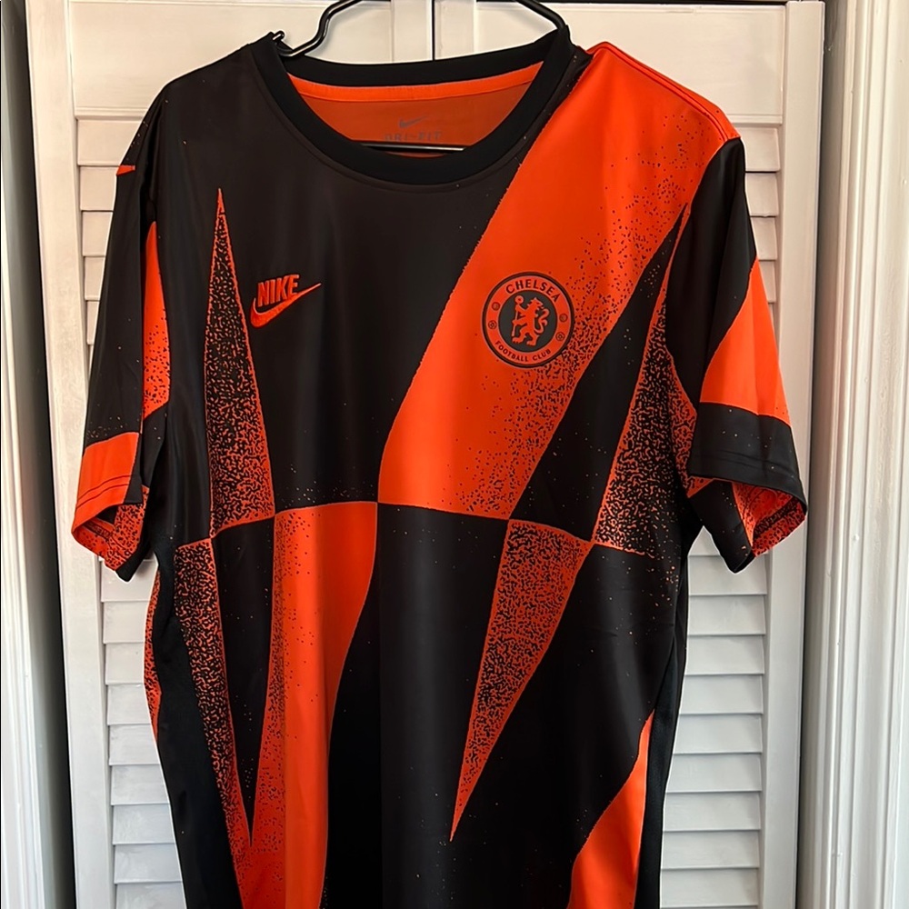 Nike Chelsea FC Black and Orange Training Top